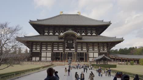 Todaiji-Tempel,-Große-Buddha-Halle,-Der-Daibutsuden-In-Nara,-Japan