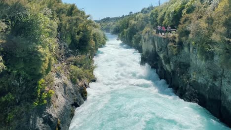 Huka-Falls-waterfall-in-New-Zealand