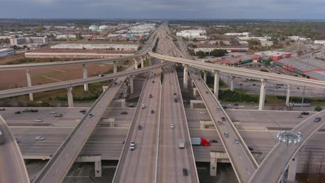 Aerial-of-cars-on-I-10-West-freeway-in-Houston,-Texas