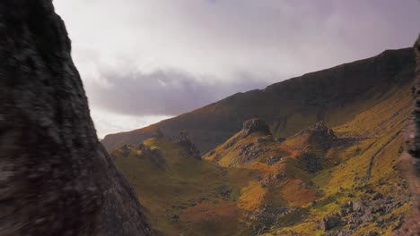 Aerial-Drone-flyby-of-Old-Man-of-Storr-in-Skye-Scotland-Autumn