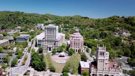 Aerial-Push-into-Asheville-City-Hall,-Buncombe-County-Courthouse,-Asheville-NC,-Asheville-North-Carolina
