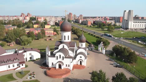 Pokrov-Nikolskaya-orthodox-church-in-Klaipeda,-Lithuania