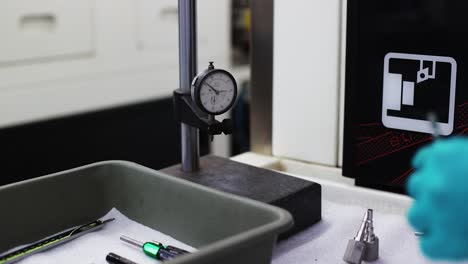 dial-gauge-micrometer