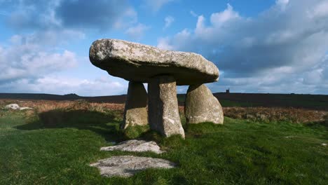 Este-Antiguo-Dolmen-O-Tumba-Neolítica-Se-Llama-Lanyon-Quoit-Y-Se-Encuentra-En-Madron,-Cornwall