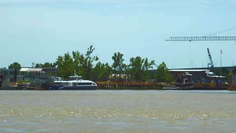 Ferry-Rta-Acoplado-Terminal-De-Ferry-De-Argel-Nueva-Orleans-Río-Mississippi