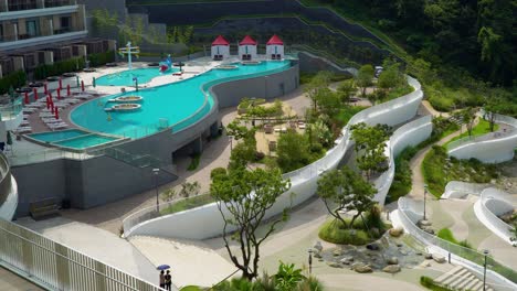 Piscina-Privada-De-Lujo-En-La-Azotea-En-Hanwha-Resort-Geoje-Belvedere-En-Jangmok-myeon,-Geoje-si,-Corea-Del-Sur