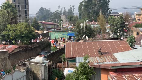 Durante-El-Día-De-Ruafel,-Se-Establece-Un-Gran-Mercado-En-El-área-De-Rufael-En-Addis-Abeba-Durante-Todo-El-Día