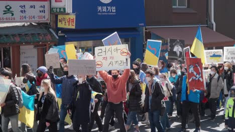 Die-Demonstration-Vor-Der-Russischen-Botschaft-In-Seoul-Zur-Unterstützung-Der-Ukraine-Und-Gegen-Die-Russische-Aggression