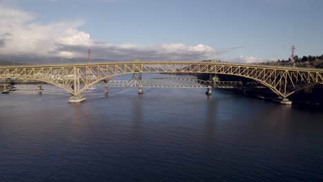 Ironworkers-Memorial-Bridge-and-Second-Narrows-rail,-Vancouver-in-British-Columbia,-Canada