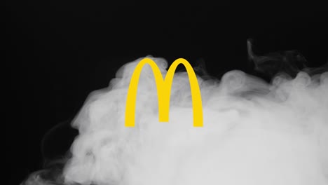 Illustrativer-Leitartikel-über-Das-McDonald&#39;s-Symbol,-Das-Erscheint,-Wenn-Rauch-überfliegt