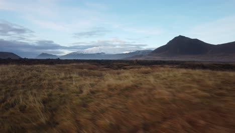 Luftaufnahme-Der-Isländischen-Vulkanlandschaft