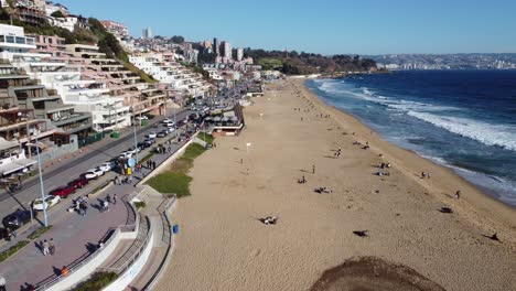 Renaca-Beach,-Viña-del-Mar,-coast-Chile