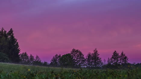 Static-view-of-dark-evening-after-sunset-with-pink-and-blue-sky-in-timelapse