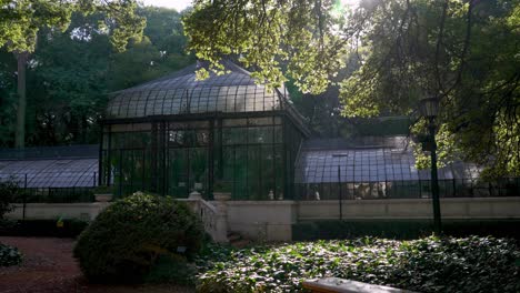 Reveal-of-the-largest-of-five-greenhouses-at-the-jardin-Botanico-Buenos-Aires
