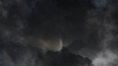 4K-Gewitter-In-Einer-Dunklen-Cumulonimbus-Wolke