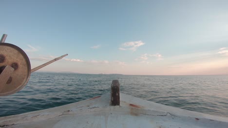 Sicht-Aus-Einem-Segelnden-Fischerboot