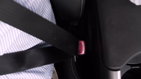 Fasten-the-car-seatbelt