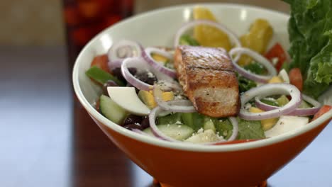 Salmon-salad-with-a-cup-of-iced-tea