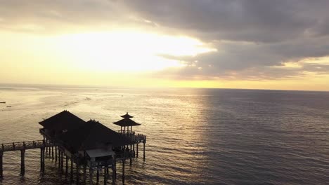 Drone-footage-of-the-sunset-on-the-beach-in-southeast-asia