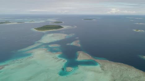 Luftaufnahmen-Des-Riffsystems-In-Tonga