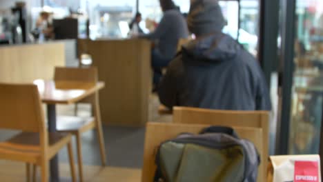 laptop-tilt-up-to-coffee-shop