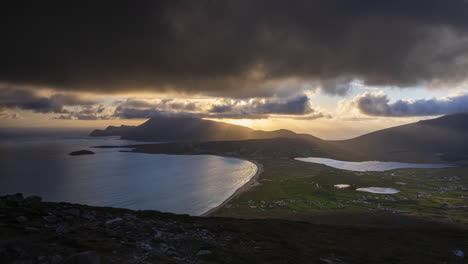 Time-Lapse-of-Cloudy-Mountains-and-Hills-on-Wild-Atlantic-Way-in-Ireland