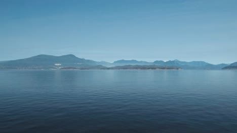 Stationary-Shot-of-the-Vancouver-Shoreline-from-the-Ocean