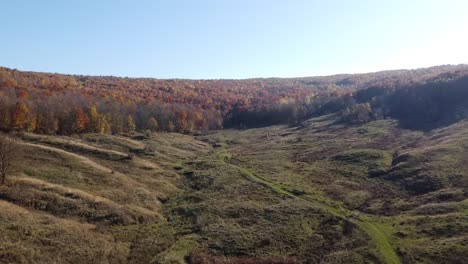 Aerial-view-of-hills-on-autumn-season