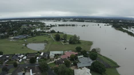 Aerial-view-of-Windsor-bridge-from-afar-during-the-floods