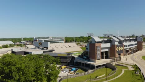 Aerial-Establishing-Shot-of-University-of-Missouri-Football-Stadium---Summer