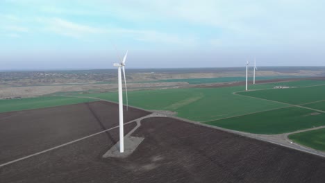 Strom-Windgeneratoren-An-Land,-Geld-Sparende-Erneuerbare-Energien