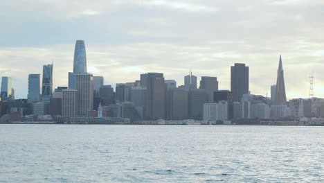San-Francisco-Bay-Area,-Atemberaubende-Skyline