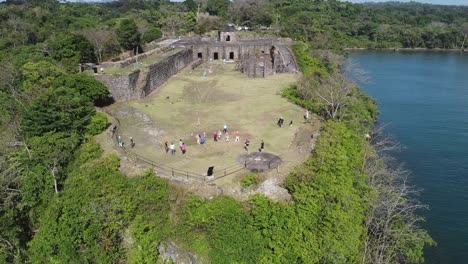 Tourists-at-historic-Fort-San-Lorenzo-by-Rio-Chagres-in-Colon,-Panama