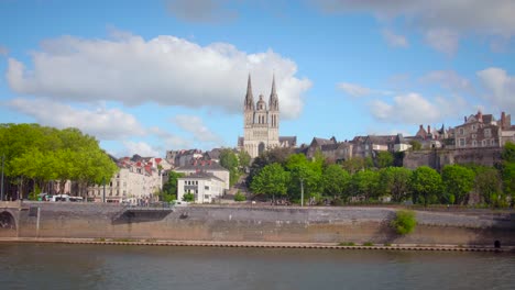 The-Maine-is-a-French-river-in-the-department-of-Maine-et-Loire-that-flows-through-the-city-of-Angers-in-France