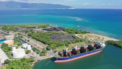 Loading-Coal-Into-Dry-Bulk-Cargo-Barge-Docked-At-Ingenio-Barahona-In-Dominican-Republic
