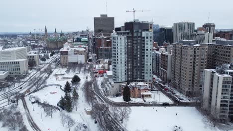 Schwenkantenne-Des-Winterlichen-Ottawa-Während-Der-Proteste-Des-Freiheitskonvois