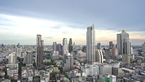 Panorámica-De-Derecha-A-Izquierda-Del-Horizonte-De-Bangkok