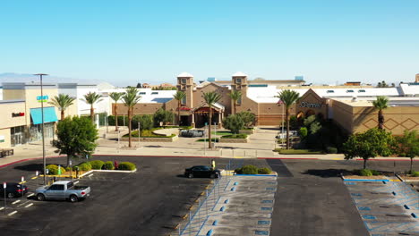 The-Antelope-Valley-Shopping-Mall-in-Palmdale,-California---sliding-aerial-view