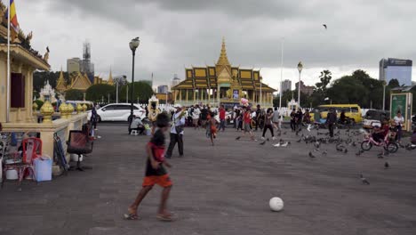 Tägliche-Läuse-Auf-Den-Straßen-Von-Phnom-Penh