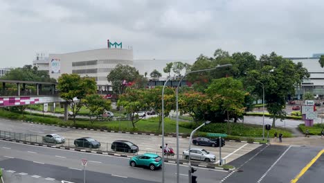 The-International-Merchandising-Mart-Mall,-biggest-outlet-mall,-located-in-Jurong-East,-Singapore