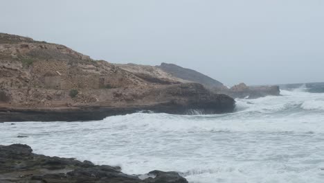 Rough-sea-at-Porto-dos-Frades,-Porto-Santo-island