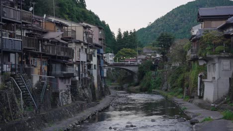Gujo-Hachiman,-Rural-Japanese-Town-in-Mountains-of-Gifu