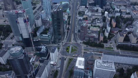 A-drone-video-of-Rondo-ONZ-in-Warsaw,-Poland's-city-center