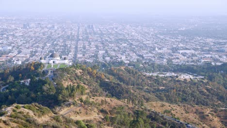 Griffith-Observatory-Park-Landscape-and-cityscape-panoramic-view