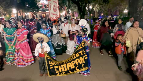 Children-during-traditional-celebration-of-dia-de-muertos-in-Mexico