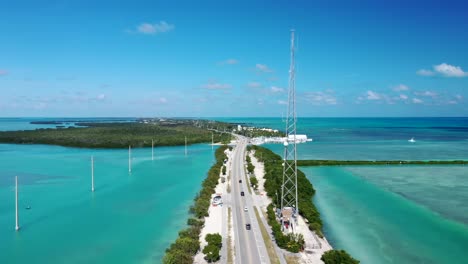 Cars-Driving-Through-Overseas-Highway-Spanning-The-Florida-Keys-In-USA