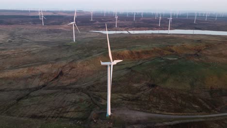 Wind-turbine-rotating-in-eolic-park