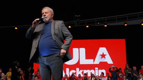 Former-Brazilian-president-and-presidential-candidate-in-the-2022-general-elections,-Luiz-Inácio-Lula-da-Silva-on-stage
