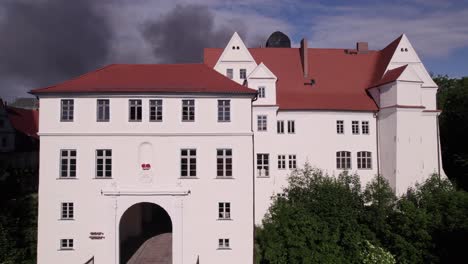 View-of-front-side-of-Köthen-castle-with-sign-of-spiegelzaal