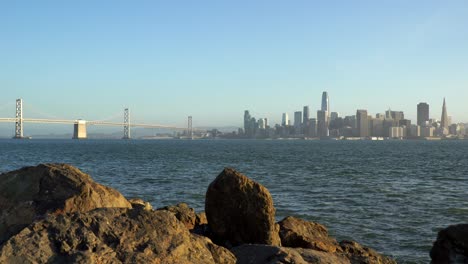 Blick-Auf-Die-Skyline-Von-San-Francisco-Von-Treasure-Island-Aus